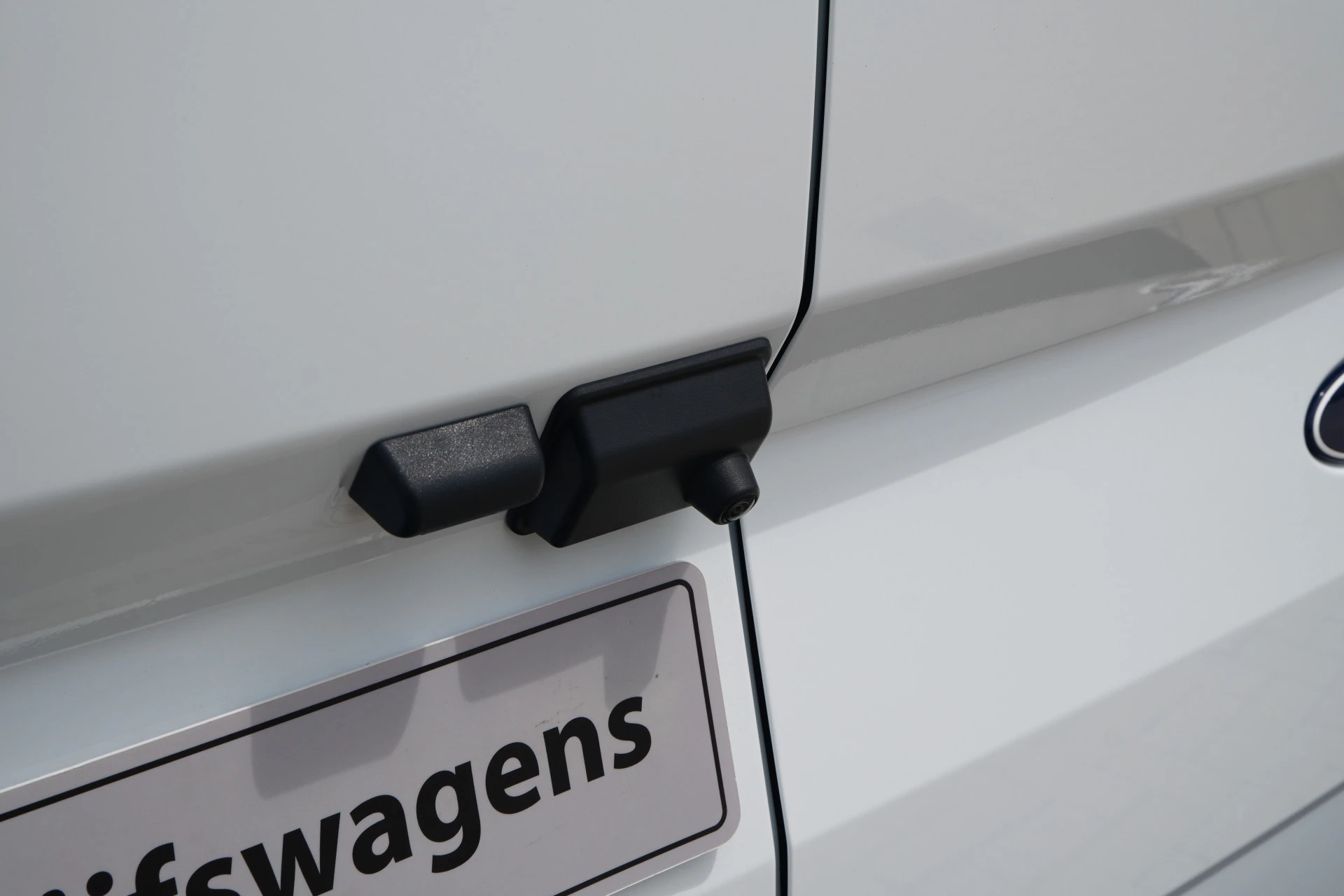 Ford Transit Custom 2026 - 340 2.5 PHEV L2H1 Kombi Trend 9 zits - Carplay - Camera - Navigatie - Airco achterin - Cuise - Rijklaar afbeelding 40