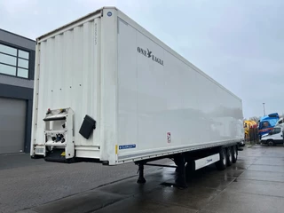 Krone N/A 2021 - SD / Closed Box / Dhollandia / 1x Lift Axle immagine 4