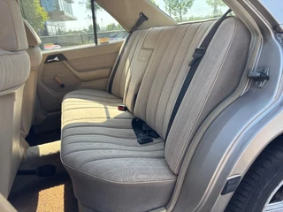 Mercedes-Benz 300 1988 - 300D W124 Automaat Airco Trekhaak Cruisecontrol MARGE obrazek 9
