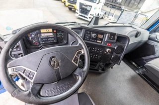 Renault N/A 2018 - T480+HYDR imagem 13