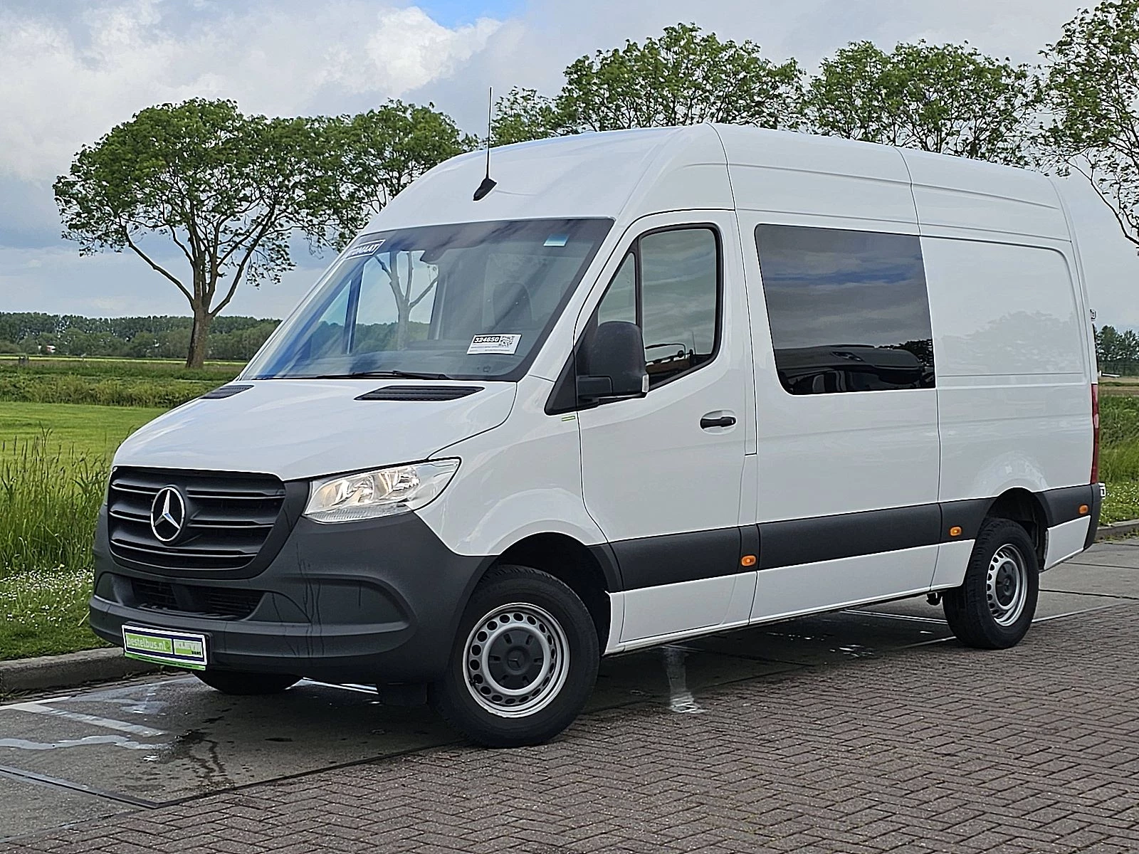 Mercedes-Benz Sprinter 2021 - 319 obrázek 2