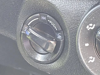 Toyota Hilux 2021 - HI-LUX 2.4 image 10