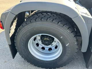 MAN TGS 2023 - 33.400 BB SA 6x4 Manual imagem 14