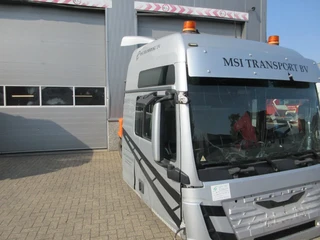 MAN - 24.460 CABINE COMPLEET MODEL 2020 afbeelding 3 miniatuur