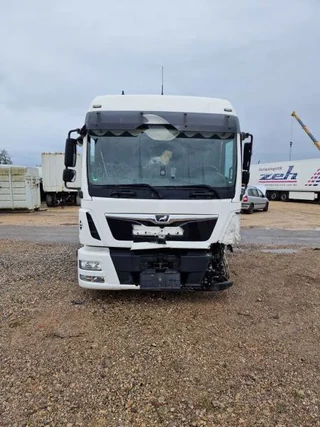MAN N/A 2017 - BL UNFALL Koffer Langes Haus Klima imagem 2