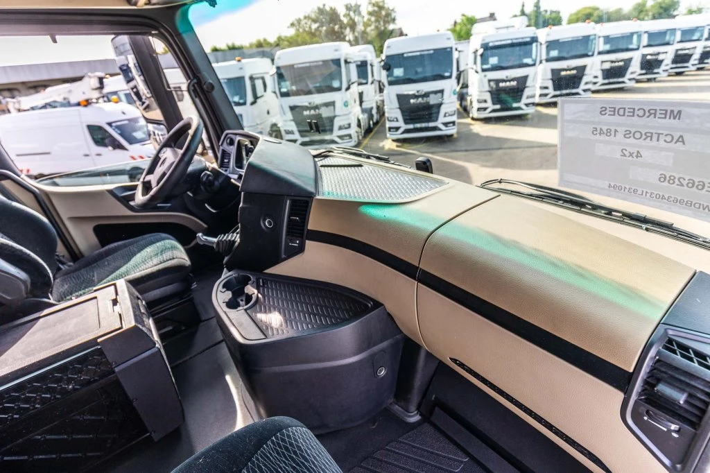Mercedes-Benz Actros 2015 - 1845 LS obrázek 16