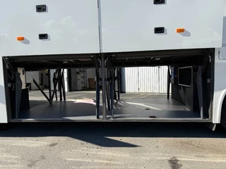 Volvo N/A 2017 - B11R 9700HD. VIP! 2+1 seats! obrazek 30