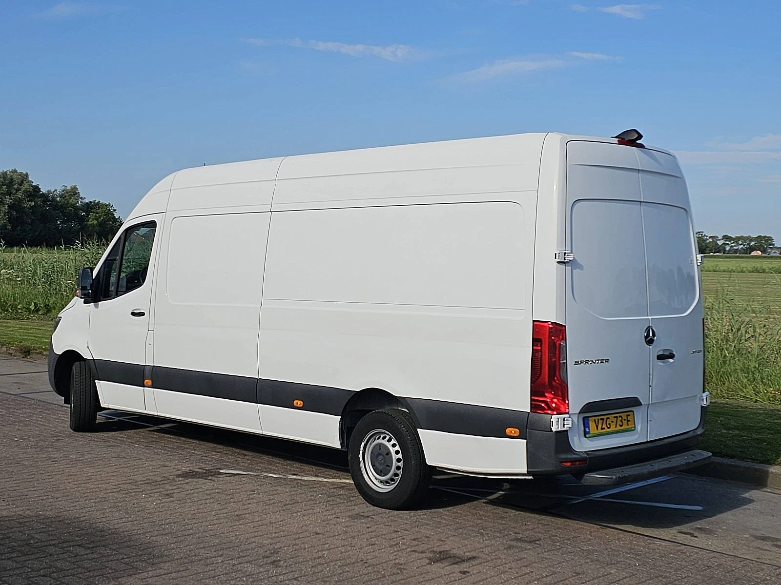 Mercedes-Benz Sprinter 2021 - 317 image 6