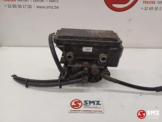 Mercedes-Benz N/A 2016 - Occ EBS achterasmodulator Mercedes bild 2