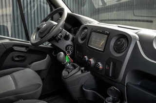 Renault Master 2018 - 2.3 dCi 170PK | 170 PK | | Bakwagen met Laadklep | 3-Zits | Camera | Cruise | Navi | Airco obrázek 2 náhled