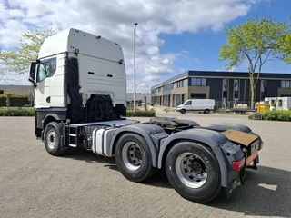 MAN TGX 2020 - 33.510 / 6X4 / HYDRAULICS / !!ONLY:335411 KM!! / ACC / LWDS / NAVI / FRIDGE / AUTOMATIC / EURO-6 / 2020 obrazek 3