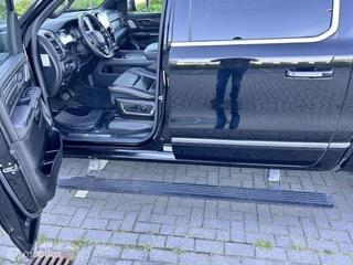 Dodge Ram 1500 2021 - 4X4 5.7 V8 4x4 Crew Cab LIMITED LPG 300 LITER image 6