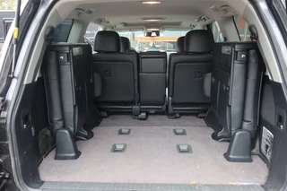 Toyota Land Cruiser 2016 - V8 200 V8. 4.5D Executive. 7 Persoons. Luchtvering. 46.500.- euro marge image 4