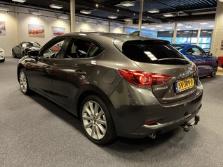 Mazda 3 2018 - 2.0 SkyActiv-G GT-M 120PK Navi Leder Bose Cruise Head Up Display Trekhaak zdjecie 54