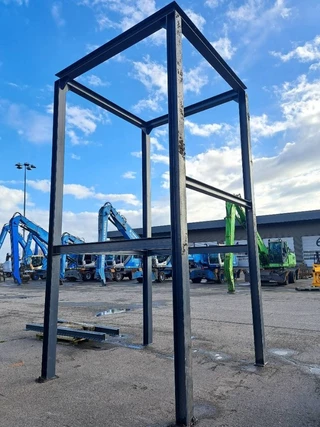 Prima N/A - Magnet/ Conveyor Frame image 2