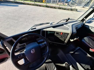 Volvo FM 460 2020 - / VEB / ACC / LWDS / ONLY:684972 KM / ADR PREPAIRED / AUTOMATIC / EURO-6D / 2020 zdjecie 11