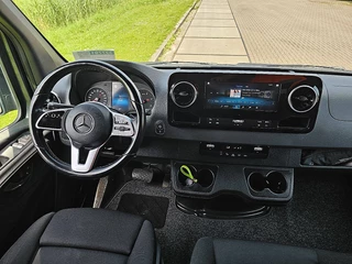 Mercedes-Benz Sprinter 2022 - 317 obrazek 8