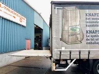 DAF CF 75.250 2012 - 4x2 WITH CURTAINSIDE BOX & LOADING PLATFORM (EURO 5 / AS-TRONIC / AIRCONDITIONING / ETC) zdjecie 6