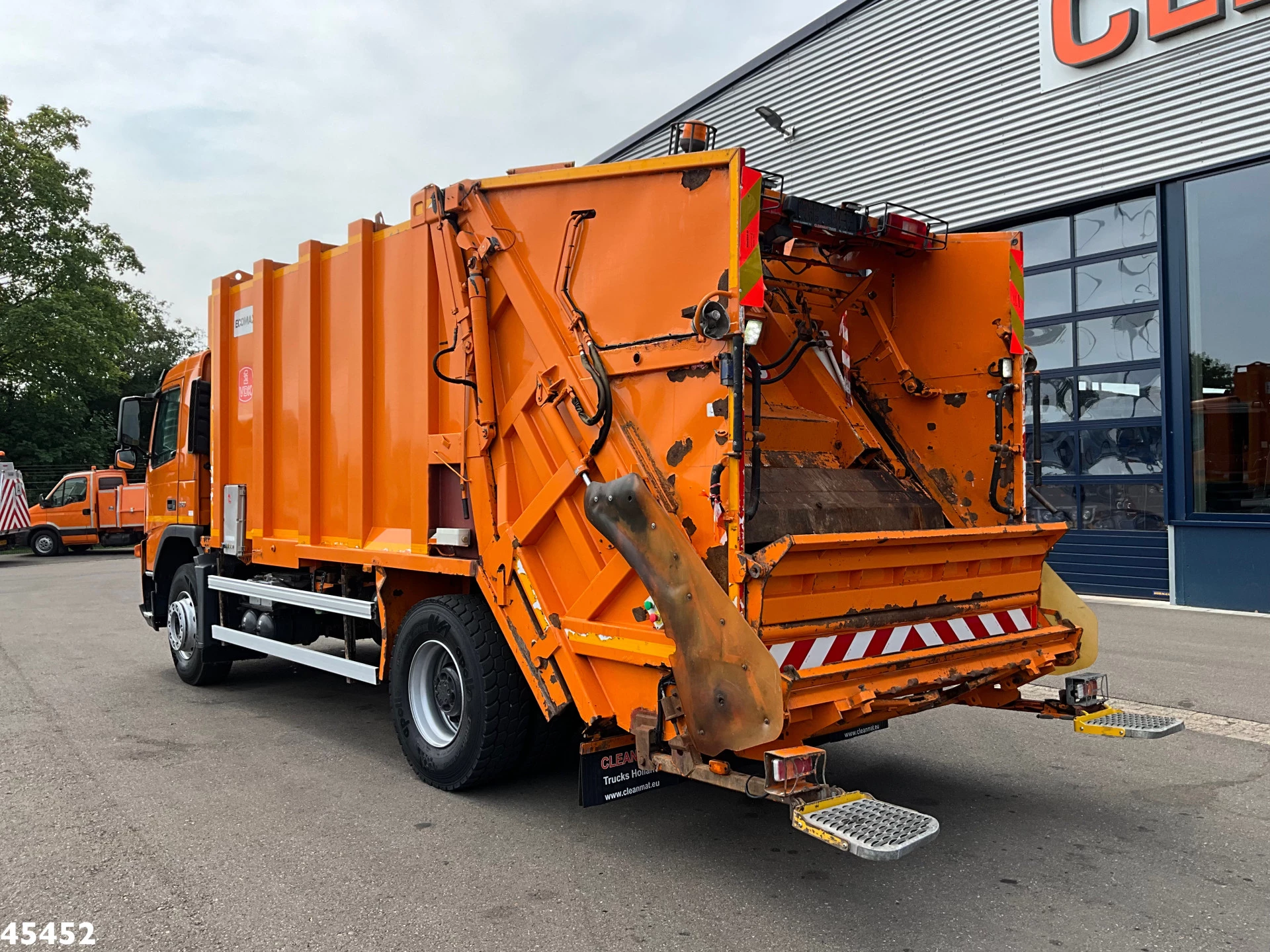 Volvo FM 260 VDK 12m³ 2006 obrázek 2