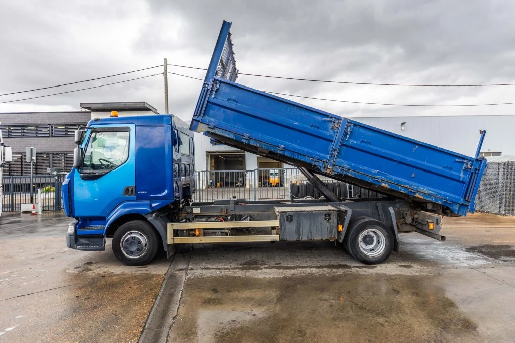 Renault 2009 - MIDLUM 220.12 DXI 4x2 Bild 6
