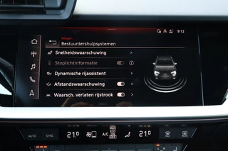 Audi A3 2021 - Sportback 45 TFSI E S ED. COMP. Camera LED Virtual Cockpit HUD image 41