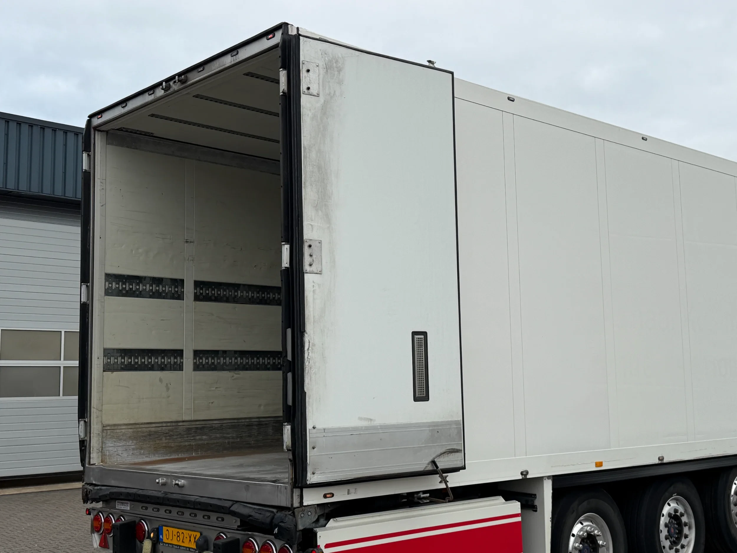 Schmitz Cargobull SKO 24 2007 - Carrier Maxima 1300 / SAF-Disc / Lift-As / Alcoa afbeelding 5