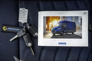 Iveco Daily 2021 - **35S14V 2.3 L2H2 | Automaat | Euro 6 | Cruise | Climate | 3500 KG Trekgewicht | Trekhaak** obrazek 20