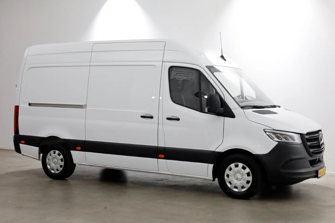 Mercedes-Benz Sprinter 2021 - 317 CDI 170pk RWD L2H2 LED/Airco/Camera 08-2021 zdjęcie 10