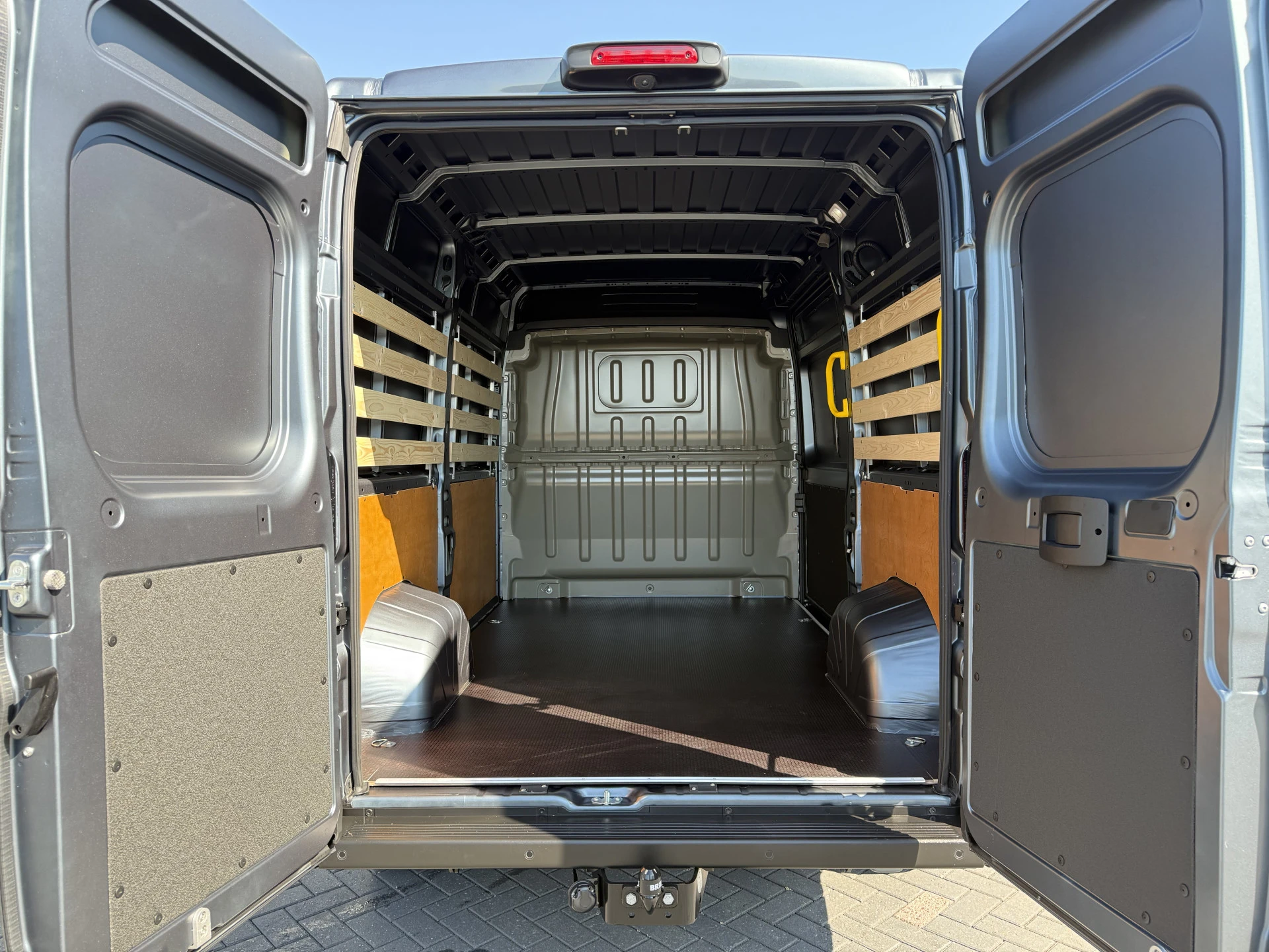 Opel Movano 2024 - 2.2D 120 PK / L2H2 / ** NIEUW BPM VRIJ ** / TREKHAAK / CAMERA / 3-ZITS / ECC / LED / CRUISE / LANE ASSIST afbeelding 8
