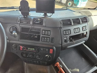 DAF 400 2016 - CF Space Cab 761.000 Km 8.000 kg vooras immagine 15