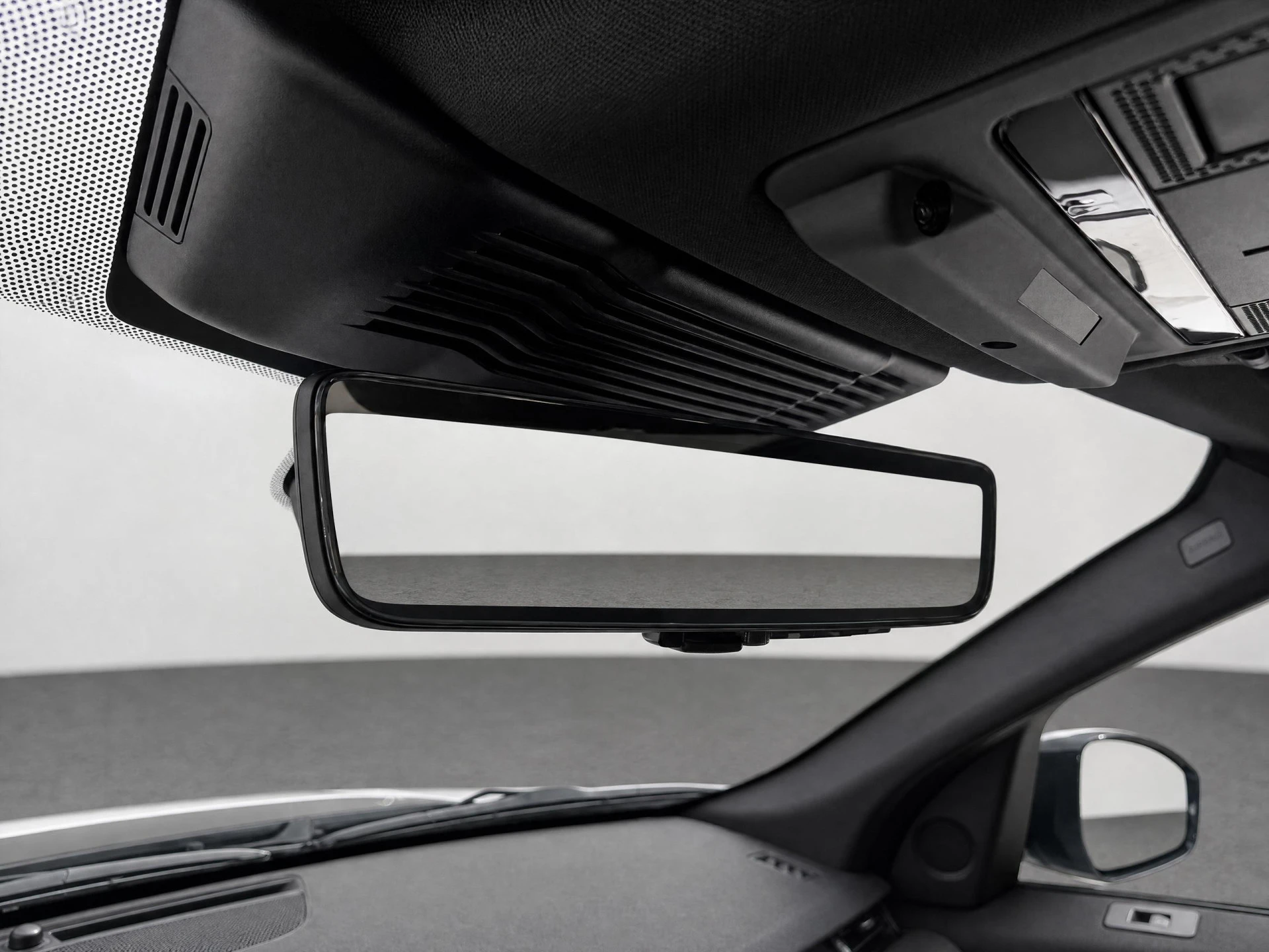 Land Rover Discovery Sport 2025 - 1.5 P270e PHEV Dynamic SE | Panorama | 360gr camera | afbeelding 26