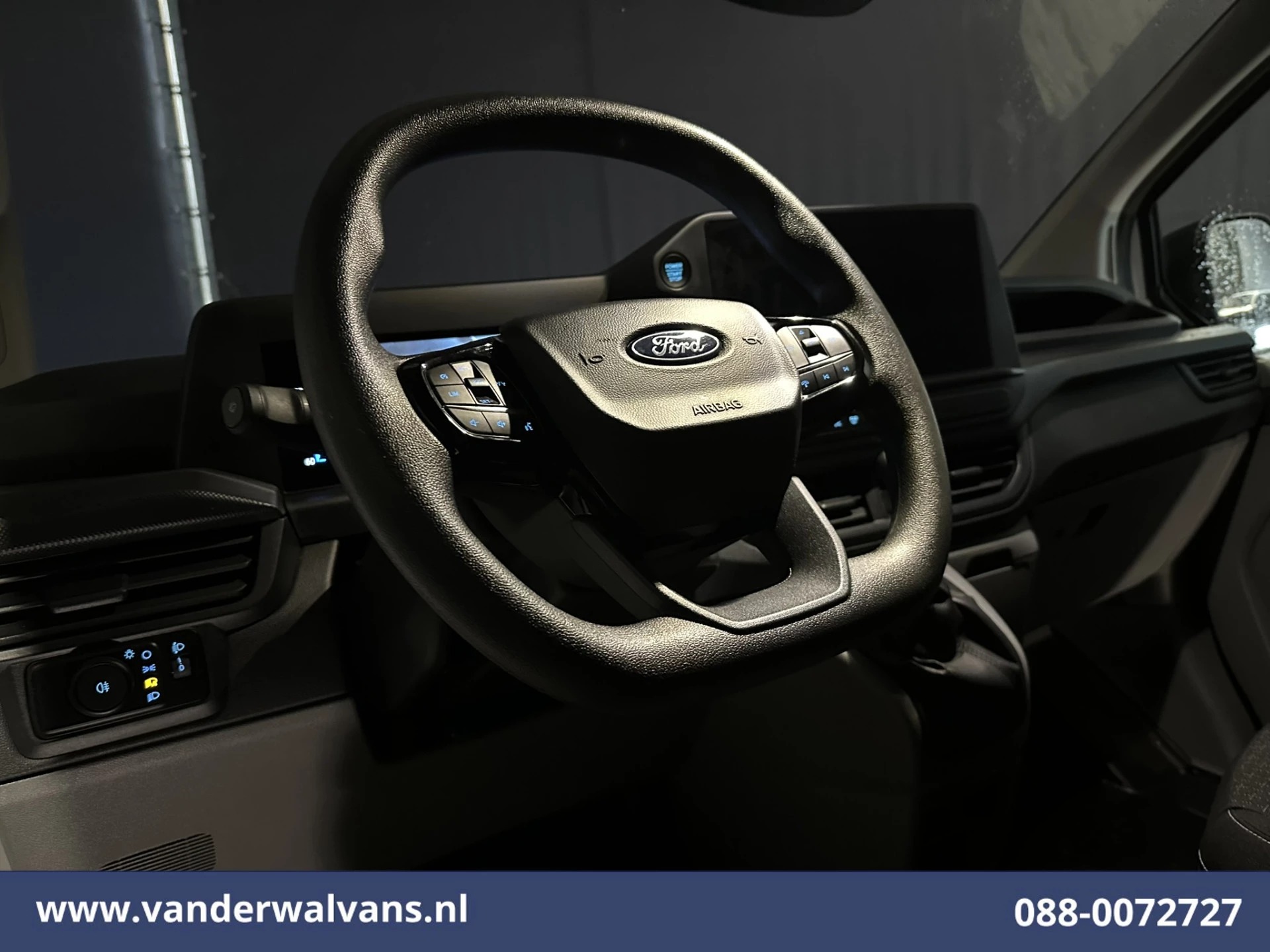 Ford Transit Custom 2024 - 2.0 TDCI 111pk L1H1 Euro6 Airco | Camera | Apple Carplay | LED | Cruisecontrol Bild 15