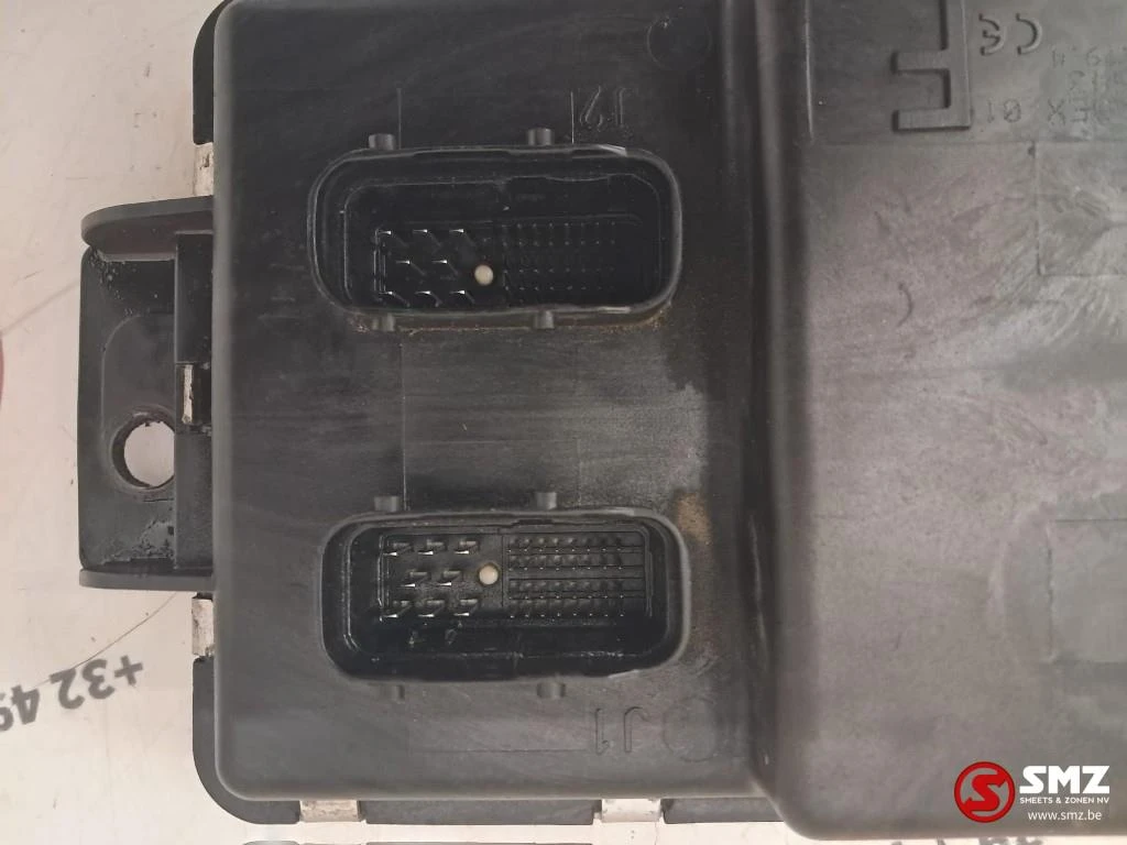 Iveco 2003 - Occ ECU Front frame computer Iveco afbeelding 4