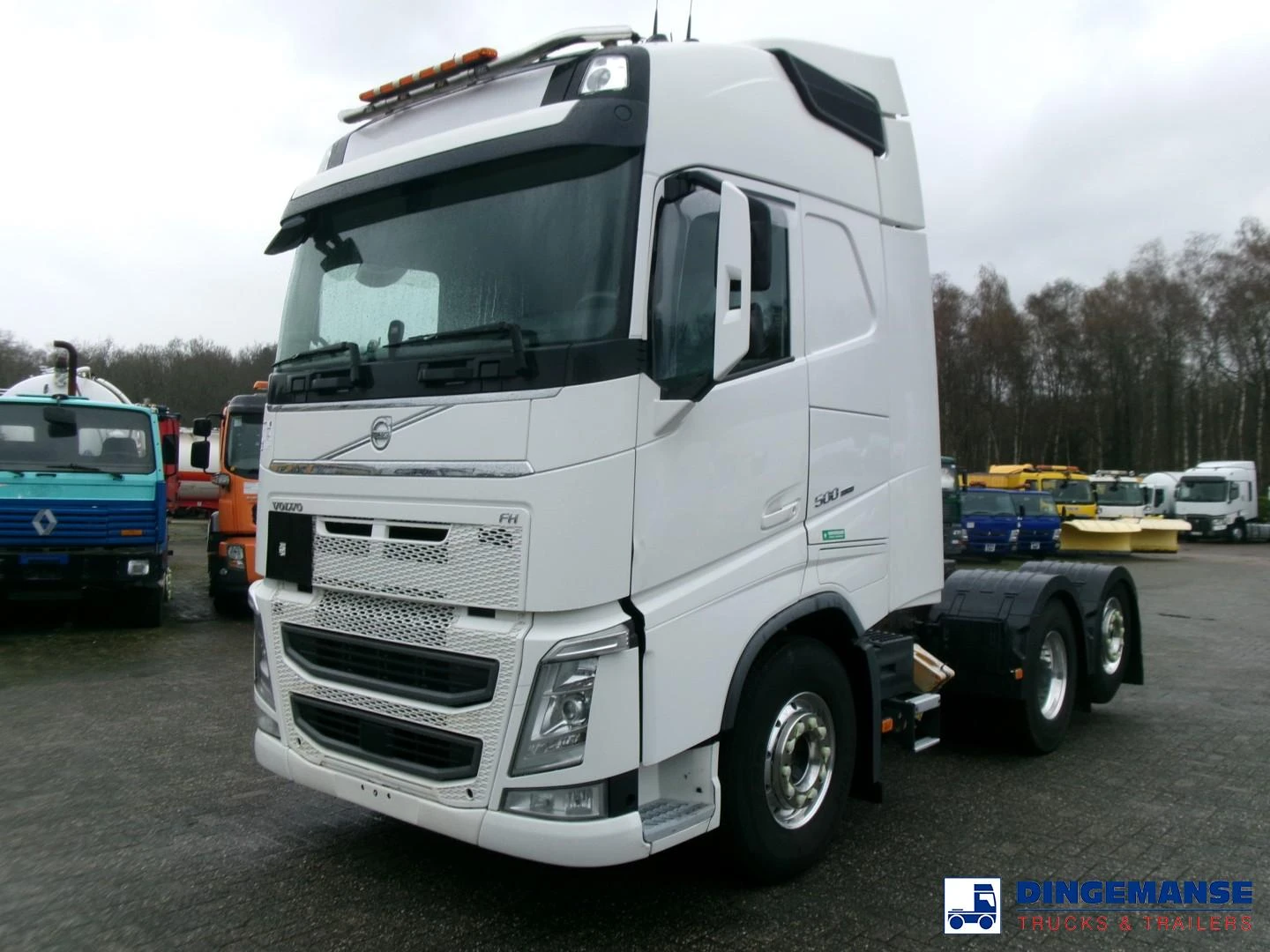Volvo FH 2015 - 500 6X2 Euro 6 + pto + ADR 29/02/2024 immagine 1