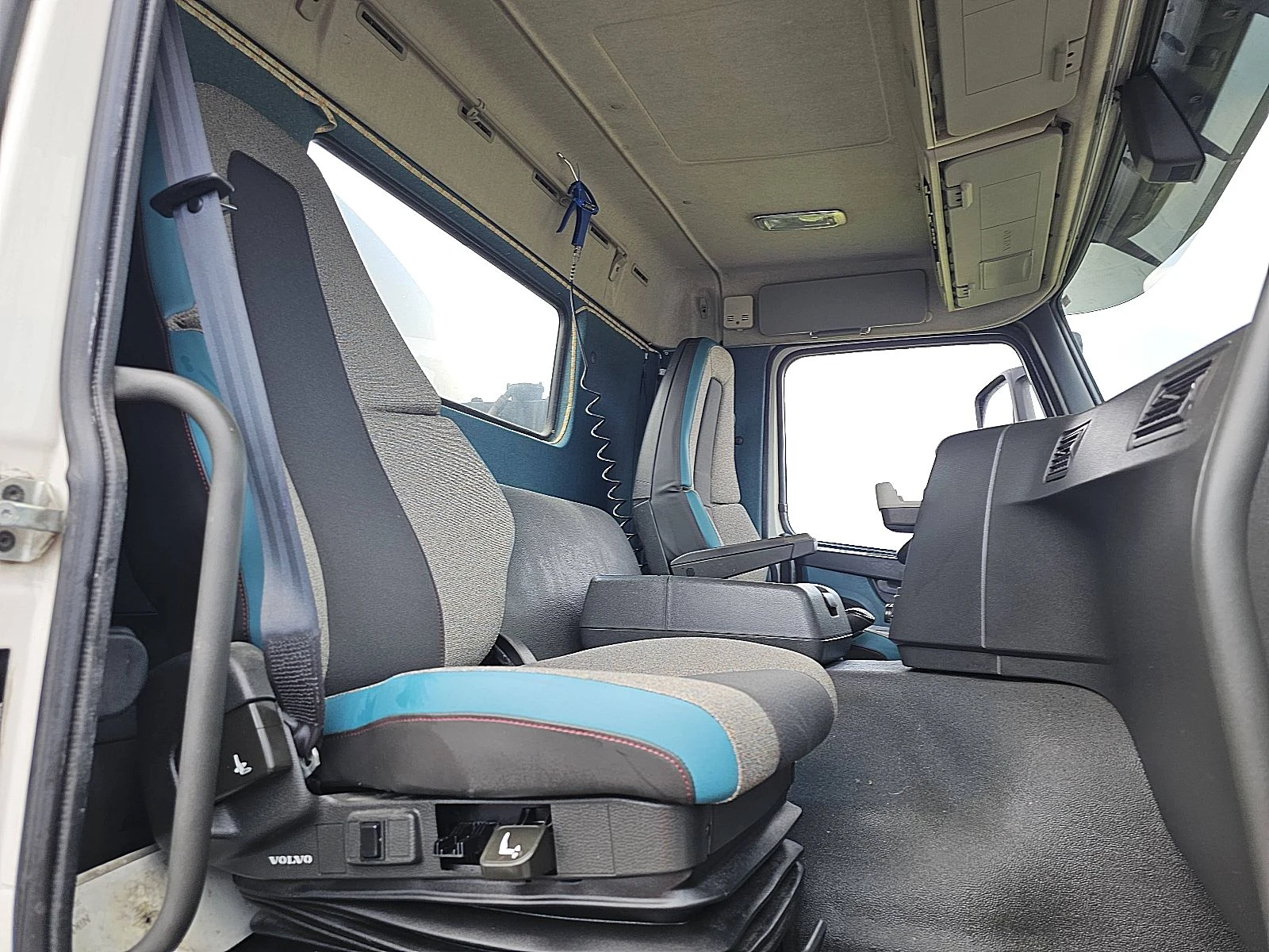 Volvo 2020 - FM 420 afbeelding 7