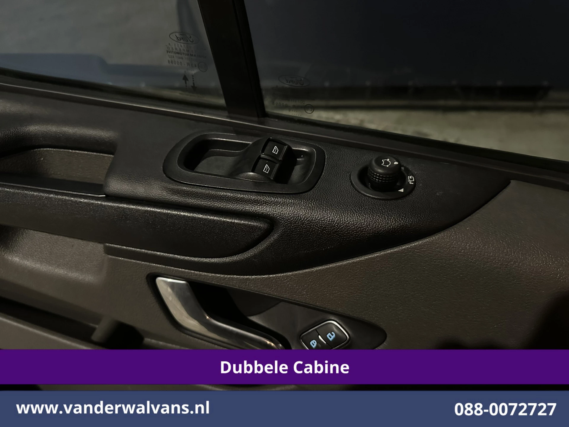 Ford Transit Custom 2020 - 2.0 TDCI 131pk Automaat L2H1 Dubbele cabine Euro6 Airco | 6-Zits | Camera | Navigatie | Apple Carplay zdjęcie 20