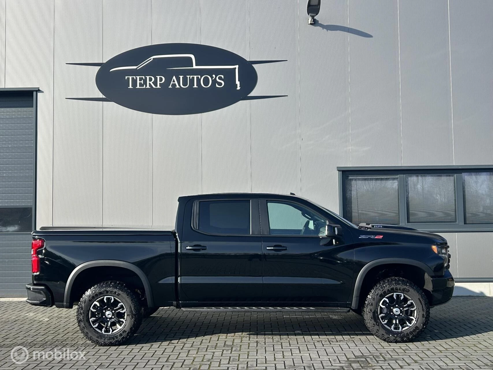 Chevrolet Silverado 2024 - USA ZR2 6.2 V8 image 37