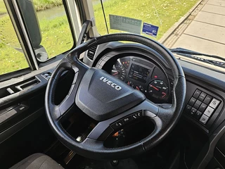 Iveco Stralis 2018 - AS260S42 image 11
