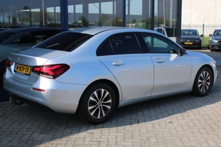 Mercedes-Benz A-Class 2022 - 200 AUT7 Business Solution NIGHT PAKKET CAMERA WIDESCREEN TREKHAAK zdjecie 4
