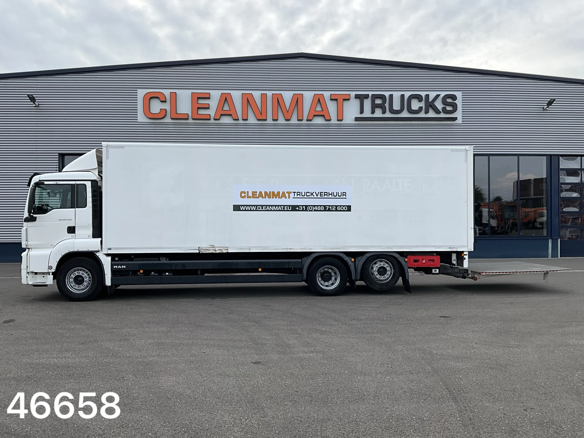 MAN TGS 2020 - 26.330 6x2 met DHollandia laadklep afbeelding 1