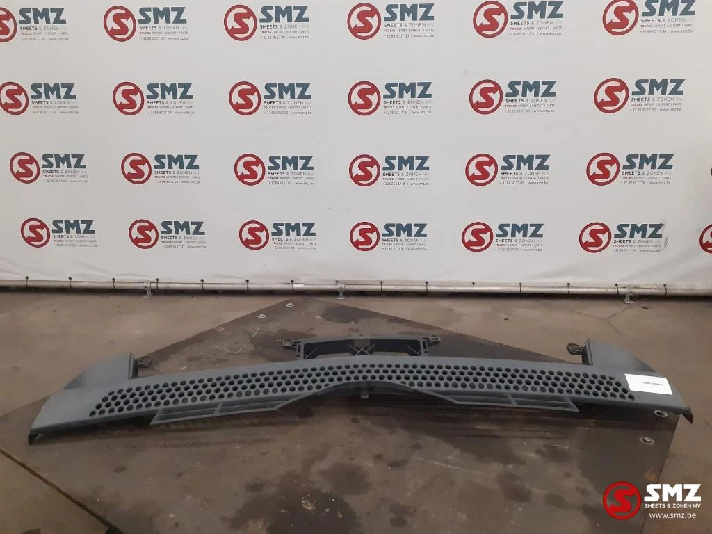 Mercedes-Benz Actros - Occ radiatorgrille Mercedes Bild 1