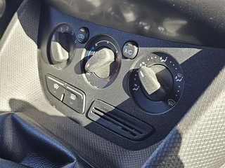 Ford Transit Connect 2015 - 1.6 image 12