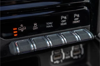 Dodge Ram 1500 2021 - 5.7 V8 402 PK | Luchtvering | Head Up | 360° camera | Adapt.Cruise | LED | PDC | 12 Inch scherm | Leder | Trekhaak obrazek 24