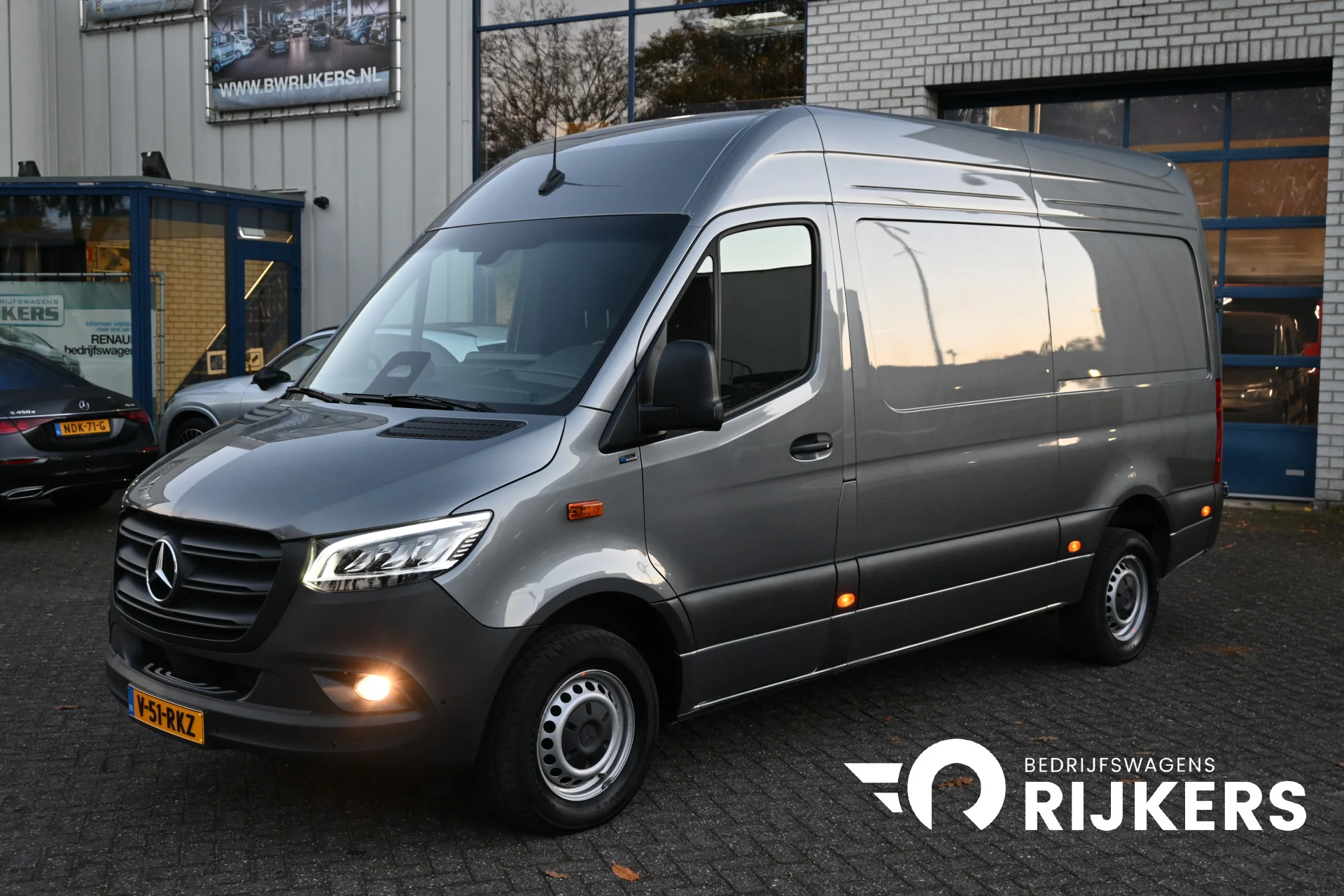 Mercedes-Benz Sprinter 2024 - 317 CDI L2H2 Pro image 1
