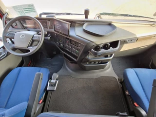 Volvo FH 2022 - 13.460 Globetrotter XL 6x2 - BDF - Loadlift - I Save - I parkcool - Full air - With box immagine 15