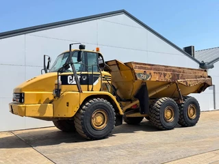 Cat 2011 - 725 - Automatic Greasing / Airco te koop