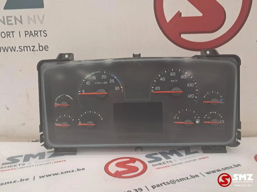 Volvo 2015 - Occ instrumentenpaneel Volvo afbeelding 1
