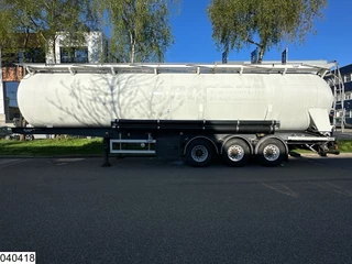 LAG N/A 2010 - Silo 61000 Liter, 1 Comp imagem 2
