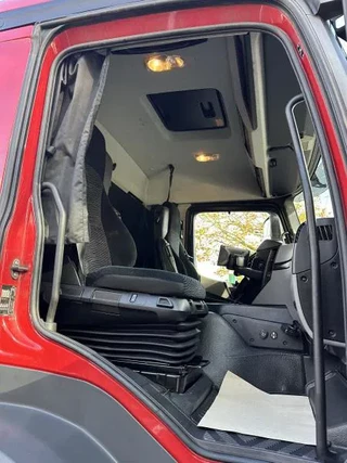 Mercedes-Benz N/A 2018 - 2532 LL 6x2 LANGES Fahrgestell Intarder Lenkachse imagem 28