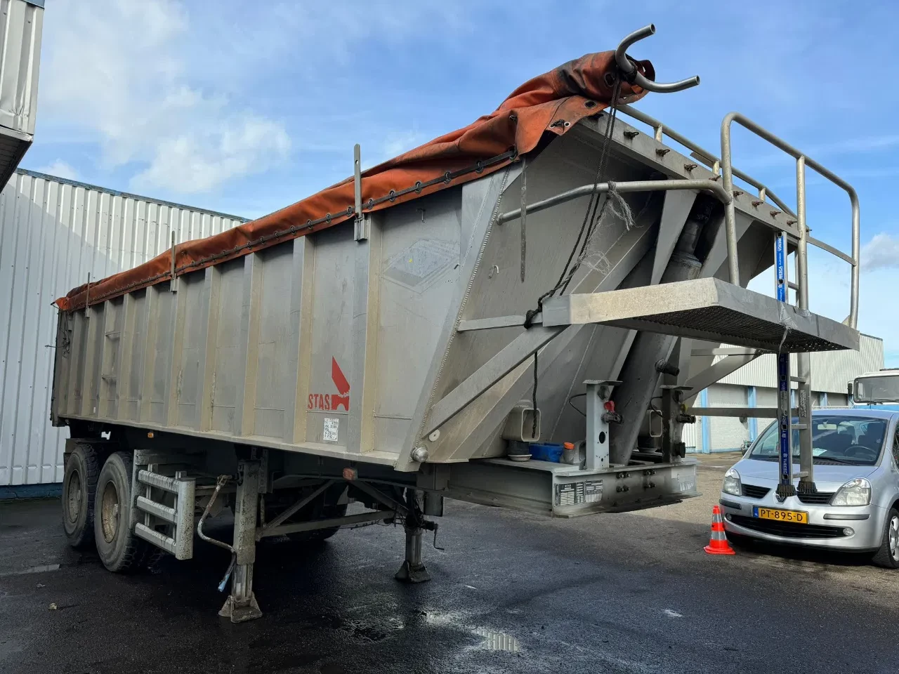 Stas 2002 - 2 Axle Alu Tipper , Spring Suspension , Drum Brakes Bild 5
